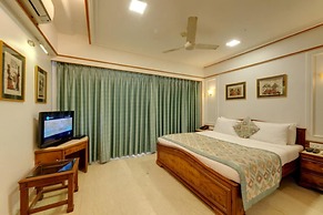 Hotel Regal Enclave