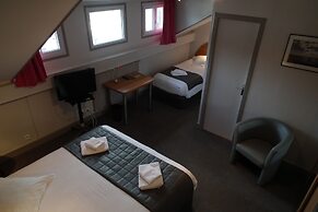 Aviation Hotel