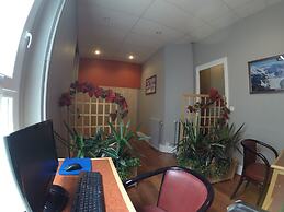 Aviation Hotel