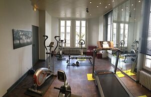 Aviation Hotel