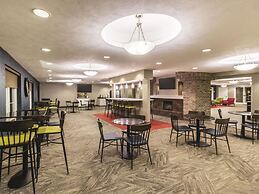 La Quinta Inn & Suites by Wyndham Fargo-Medical Center