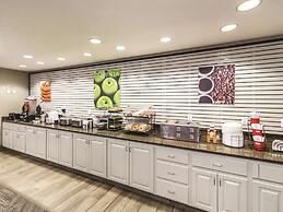 La Quinta Inn & Suites by Wyndham Fargo-Medical Center