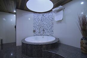 Manuallaya The Resort Spa in the Himalayas