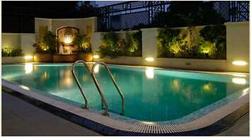 The Imperial Palace Hotel