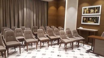 The Imperial Palace Hotel