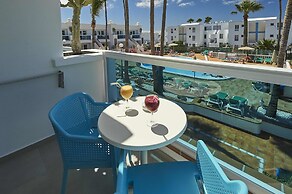 Montana Club Suite Hotel