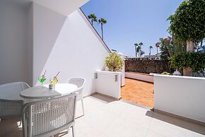 Montana Club Suite Hotel