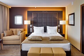 Vega Izmailovo Hotel