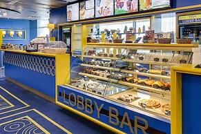 Vega Izmailovo Hotel