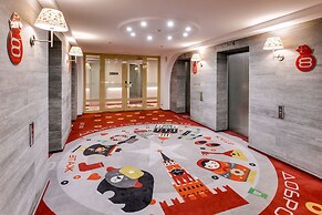 Vega Izmailovo Hotel