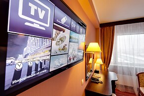 Vega Izmailovo Hotel