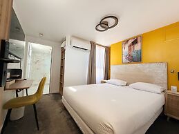 Hotel PLM