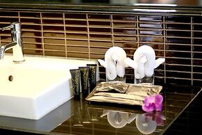 Furama Silom Bangkok Hotel