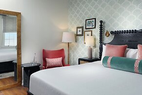 Duval Gardens at Southernmost Beach Resort – Adults Only