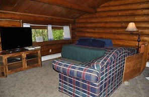 Daniels Lake Lodge B&B