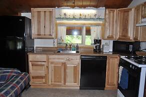 Daniels Lake Lodge B&B