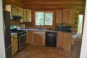 Daniels Lake Lodge B&B