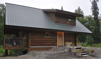 Daniels Lake Lodge B&B