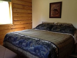 Daniels Lake Lodge B&B