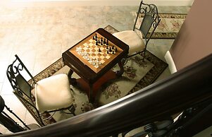 Cameo Heights Mansion