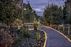 Cameo Heights Mansion