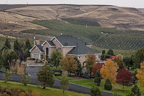 Cameo Heights Mansion