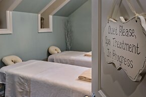 Cameo Heights Mansion