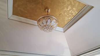 Cameo Heights Mansion