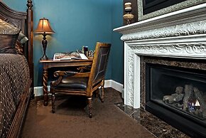 Cameo Heights Mansion