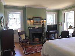 Delano Homestead Bed & Breakfast