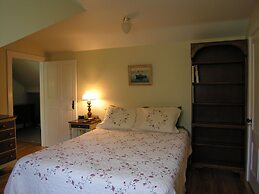 Delano Homestead Bed & Breakfast
