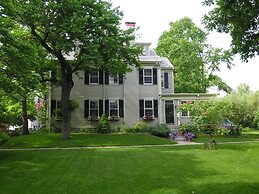 Delano Homestead Bed & Breakfast