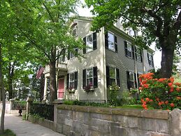 Delano Homestead Bed & Breakfast
