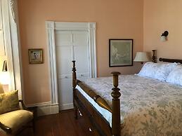 Delano Homestead Bed & Breakfast