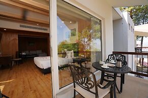 Moksha Himalaya Spa Resort