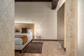 Palazzo Paruta & Wellness Apartments