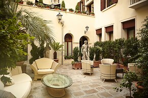 Palazzo Paruta & Wellness Apartments