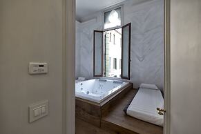 Palazzo Paruta & Wellness Apartments