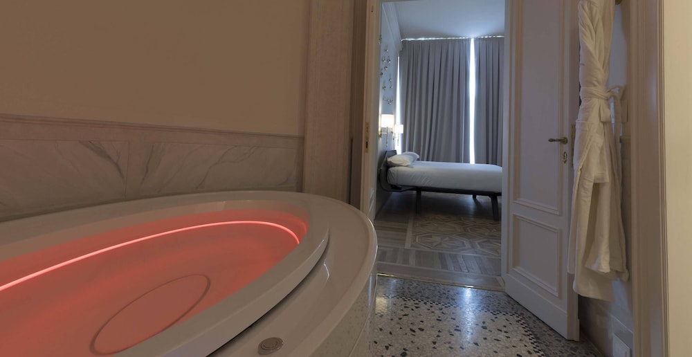Palazzo Paruta & Wellness Apartments