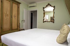 Palazzo Paruta & Wellness Apartments