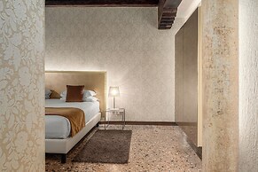 Palazzo Paruta & Wellness Apartments