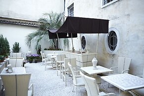 Palazzo Paruta & Wellness Apartments