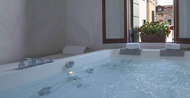 Palazzo Paruta & Wellness Apartments