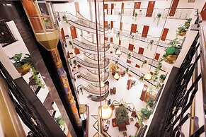 Hotel Annamalai International