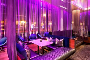 W Boston, a Marriott Hotel