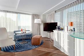 W Boston, a Marriott Hotel