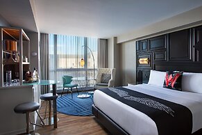 W Boston, a Marriott Hotel