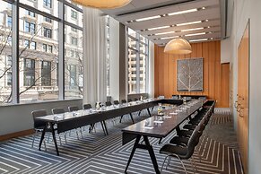 W Boston, a Marriott Hotel