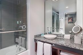 W Boston, a Marriott Hotel