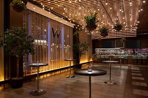 W Boston, a Marriott Hotel